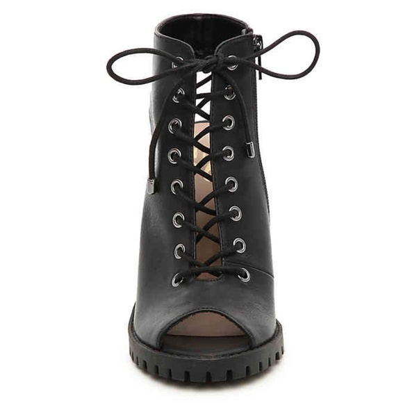 Mix No. 6 Shoes - NIB Mix No. 6 Lorellan Bootie SZ 8